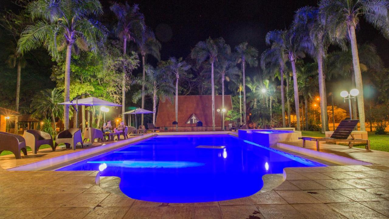 Complejo Americano Puerto Iguazu